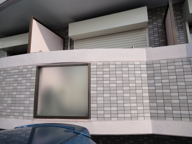 バルコニー　同物件別室