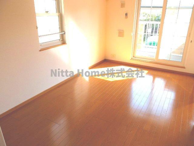 居室・リビング　6.3帖ダイニングキッチン♪