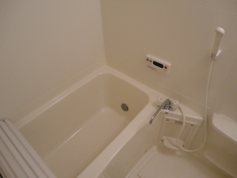 バス・シャワールーム　図面と現状に相違がある場合には現状を優先