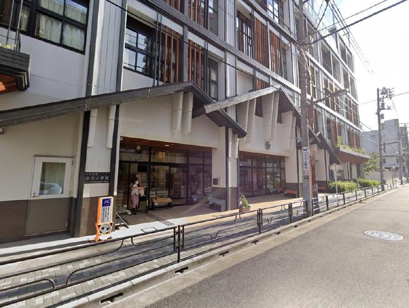 小学校　蔵前小学校（小学校）まで250m