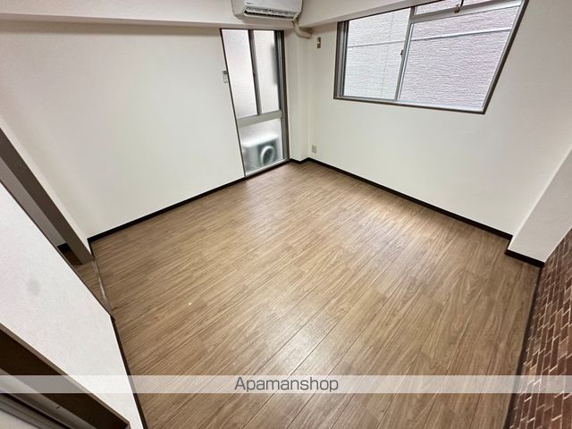 グローバル八戸ノ里IIの内装写真