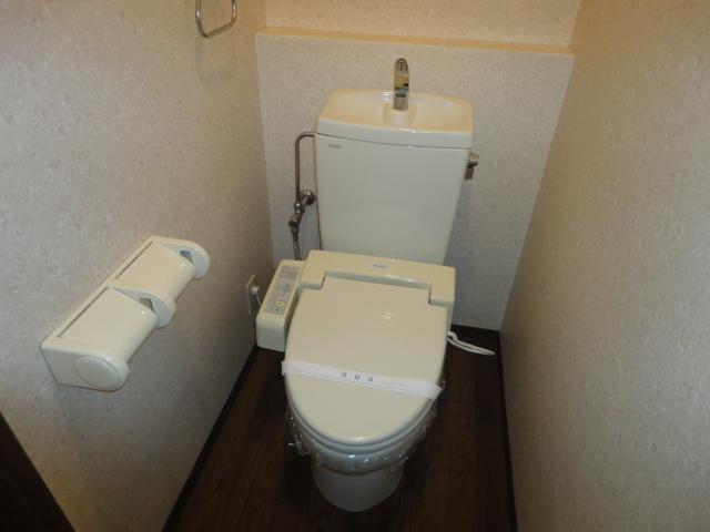トイレ　シャワー付トイレ