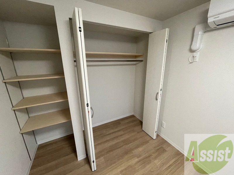 収納　収納もバッチリあるのでお部屋が片付きますよ！