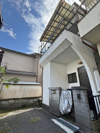 大阪府枚方市楠葉丘１（一戸建）の賃貸物件の外観