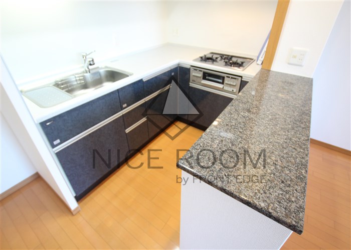 キッチン　リーガル靭公園南　キッチン