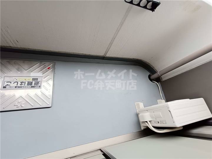 バルコニー　暖かな日差しのふりそそぐバルコニー