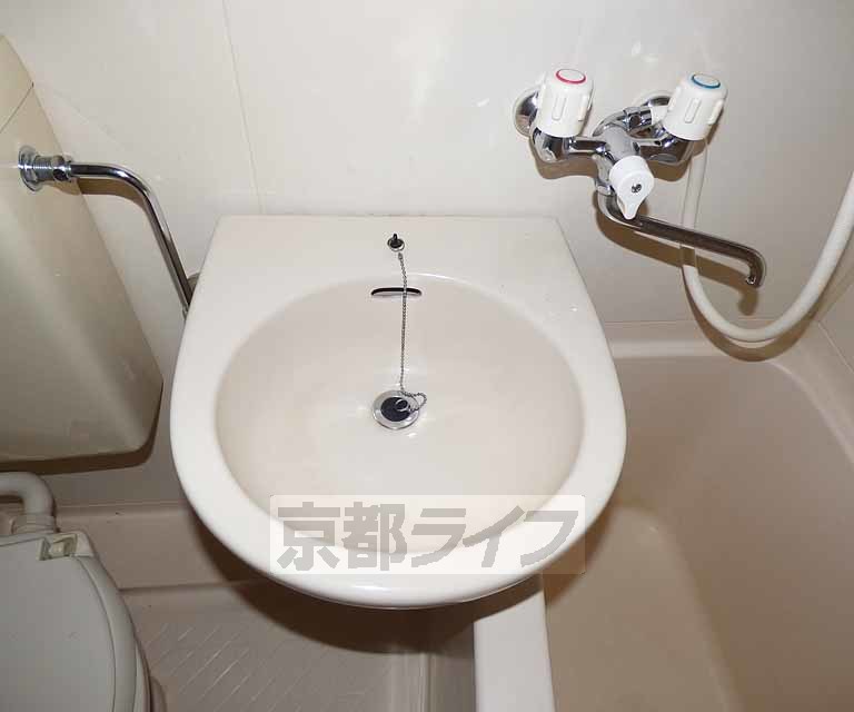 洗面設備　洗面所です。