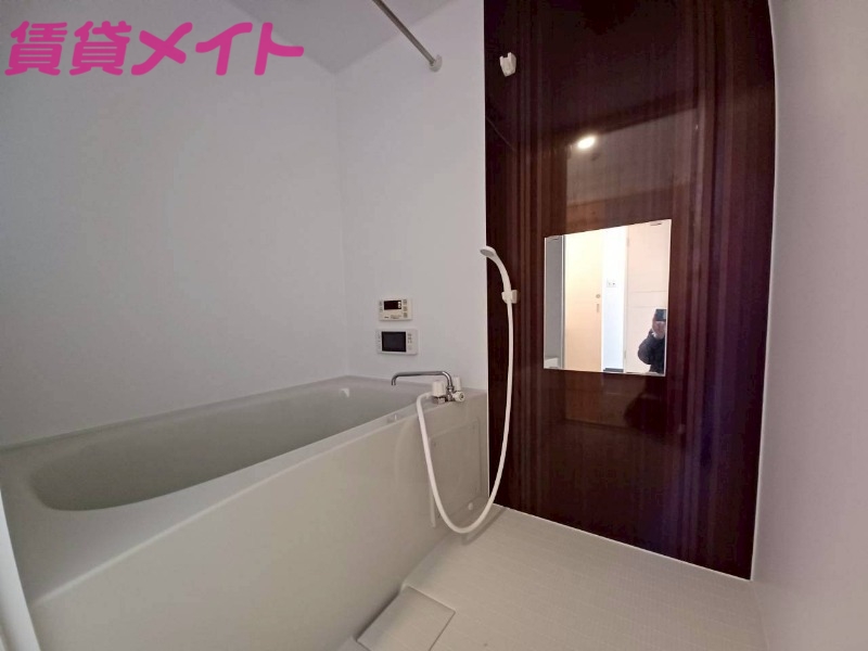 バス・シャワールーム　同型参考写真