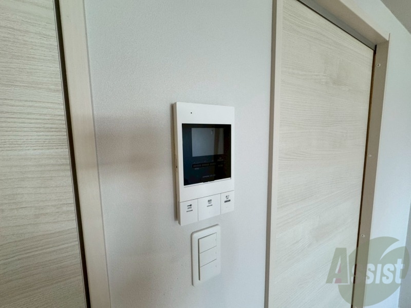 セキュリティ　インターホンです。オートロック付きで安心のマンションです。