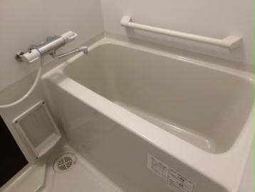 バス・シャワールーム　実際のお部屋と異なる場合がございます。
