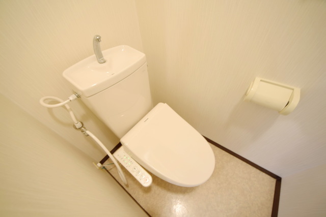 トイレ　～落ち着く空間です～