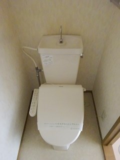 トイレ　写真は201号室