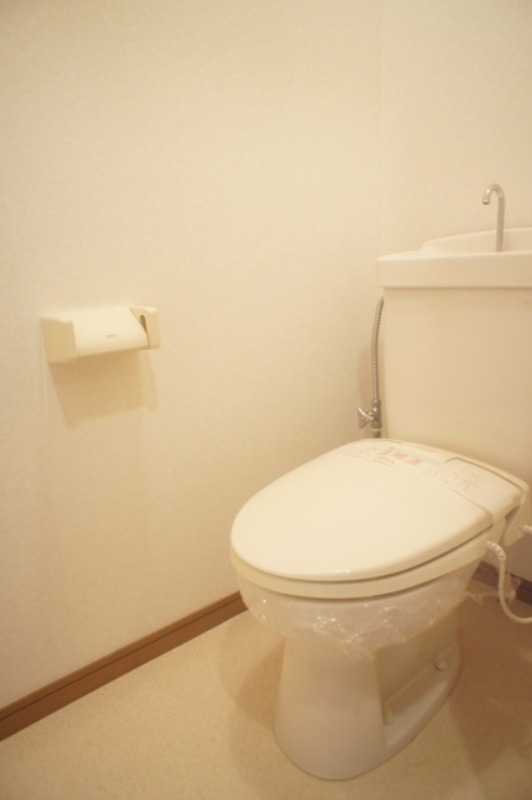 トイレ　図面と現状に相違がある場合には現状を優先