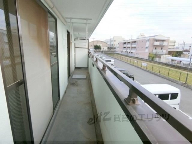 バルコニー　ベランダ