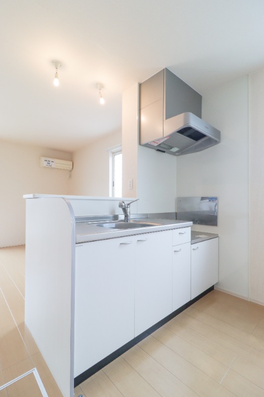 キッチン　図面と現状に相違がある場合には現状を優先