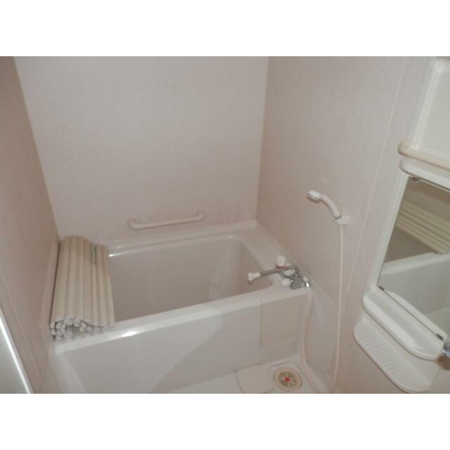 バス・シャワールーム　バスルーム