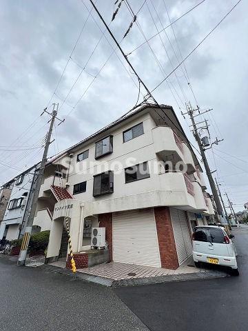 建物外観　外観は落ち着いています