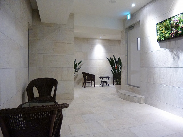 ロビー　ホテルライクなロビー