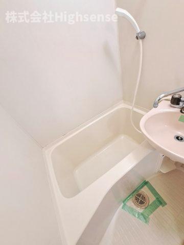 バス・シャワールーム　お風呂です