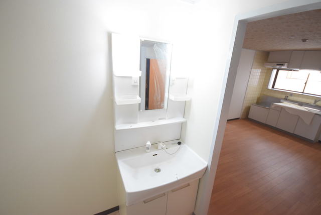 洗面設備　洗面所