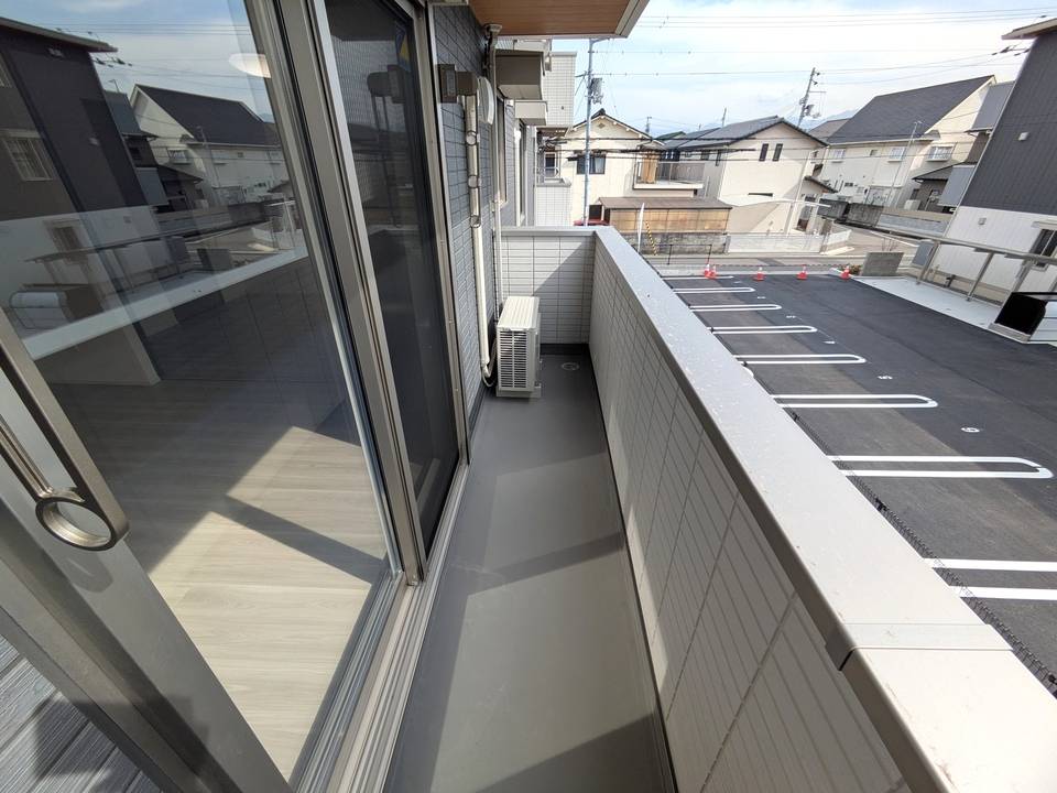 バルコニー　バルコニー