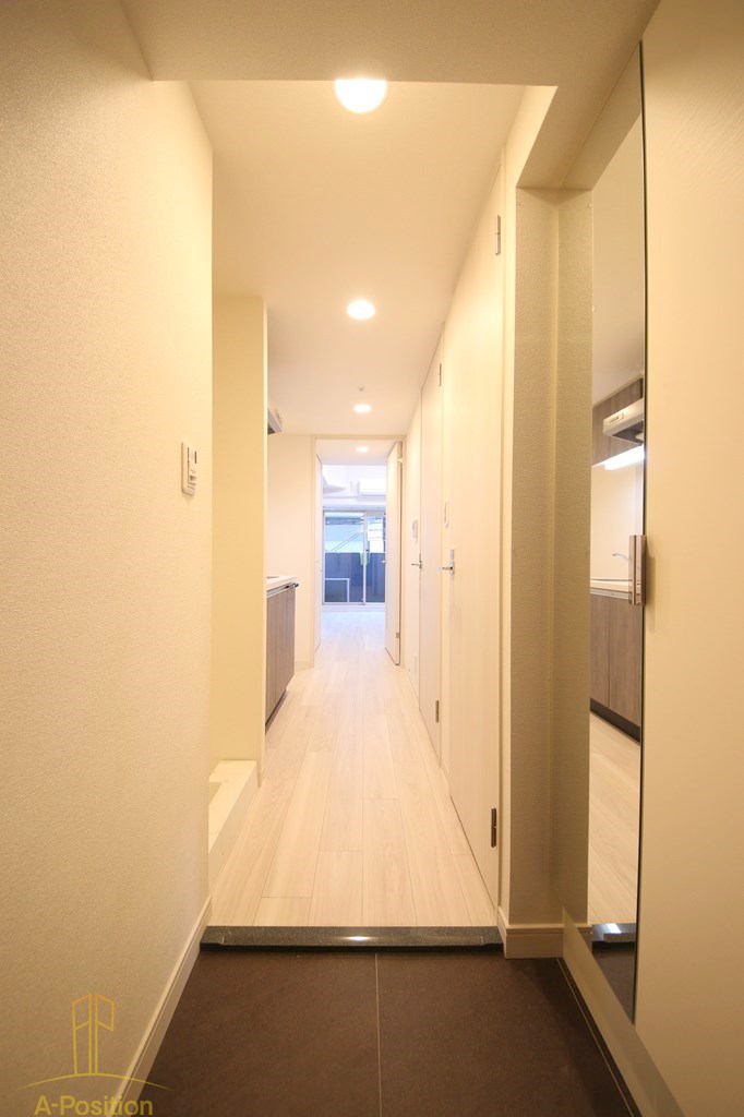 玄関　プレサンス堺筋本町ディスティニー