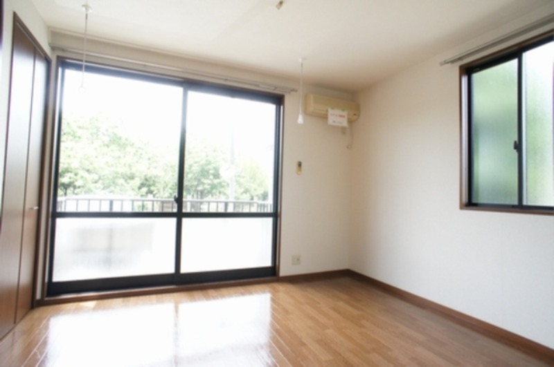 居室・リビング　図面と現状に相違がある場合には現状を優先