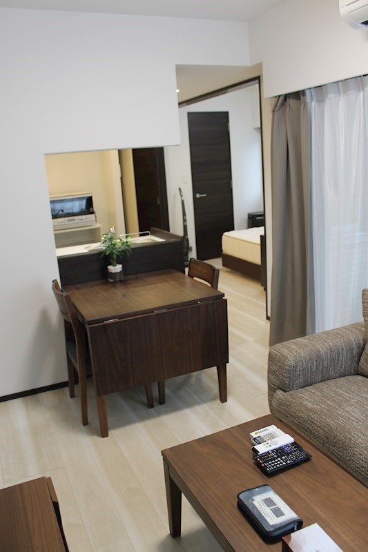 居室・リビング　■□仲介手数料は半月分【0.54ヶ月】です！家具家電付き対応