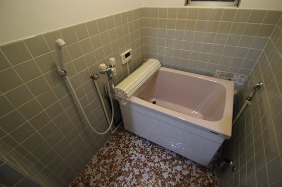 バス・シャワールーム