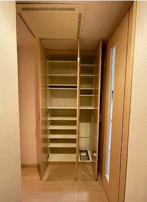 玄関　同タイプ部屋　参考写真です