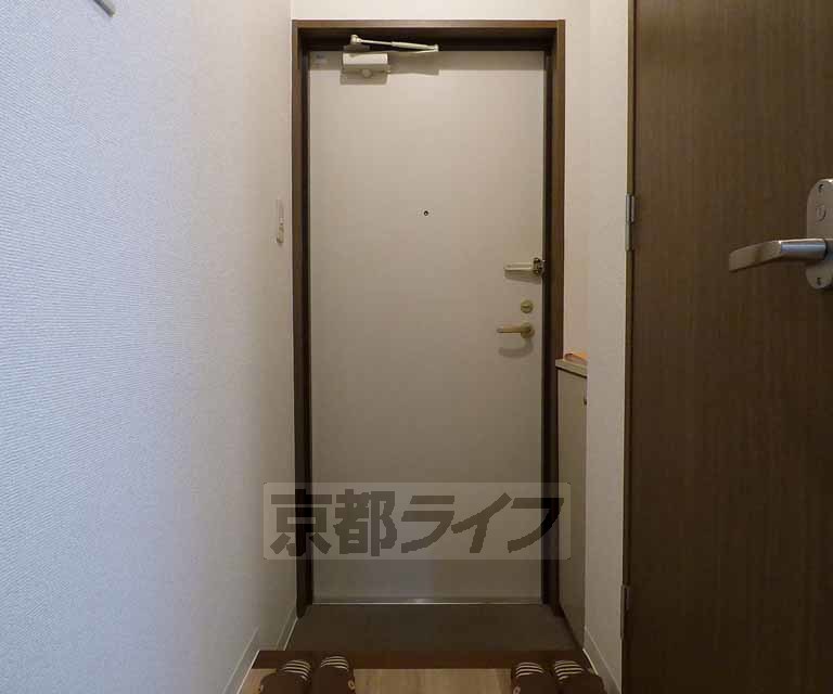 玄関　玄関です。