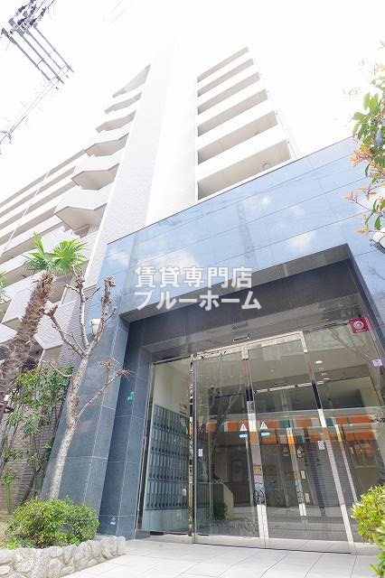 建物外観　9階建て鉄筋コンクリート造のマンション！