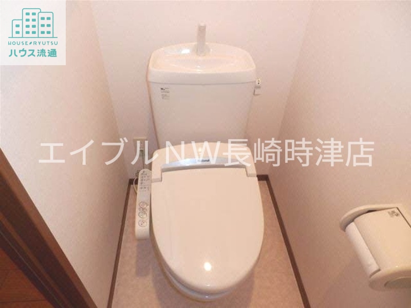 トイレ　※別号室の写真になります。