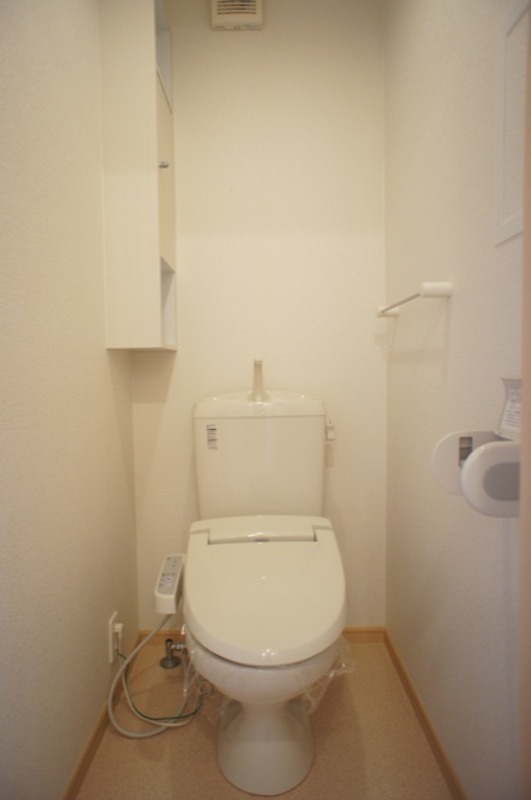 トイレ　図面と現状に相違がある場合には現状を優先