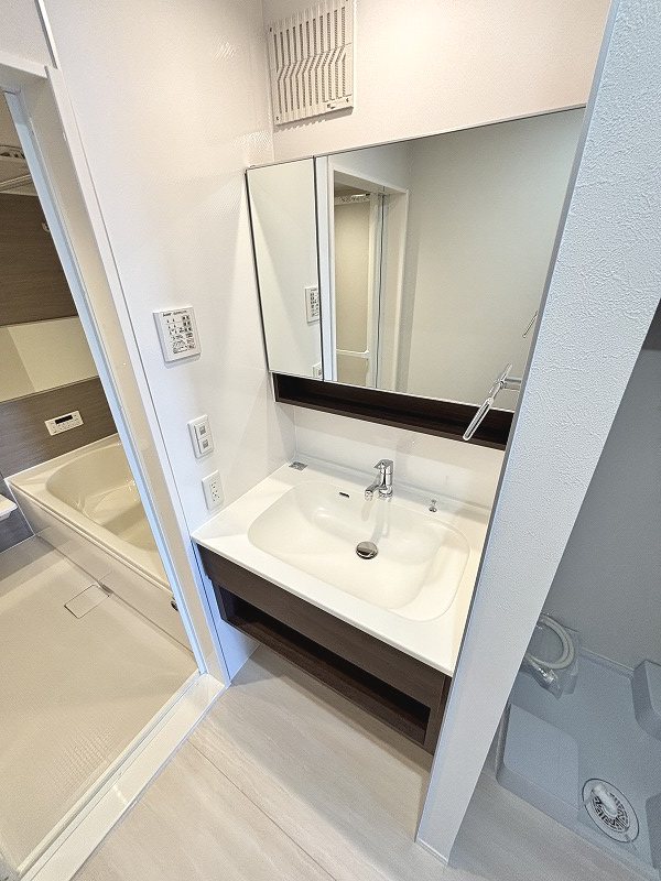 洗面設備　類似物件。イメージと異なる場合がございます。