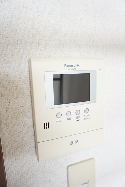 セキュリティ　突然の来客にも安心のＴＶモニターホン