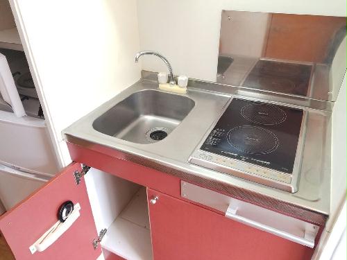 キッチン　同タイプ部屋の写真となり設備等は現況と異なる場合があります