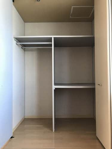 収納　洋室収納