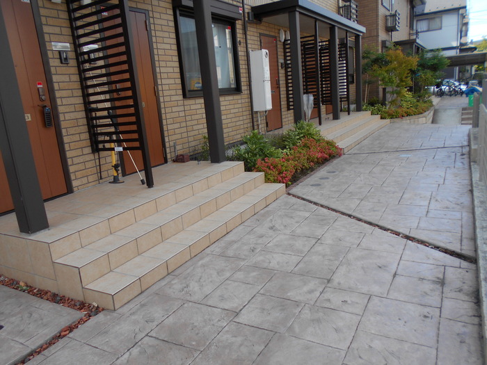 ロビー　反転タイプのお部屋です。