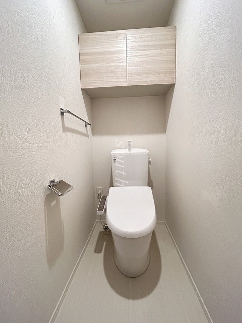 トイレ　ウォシュレット付きのトイレ