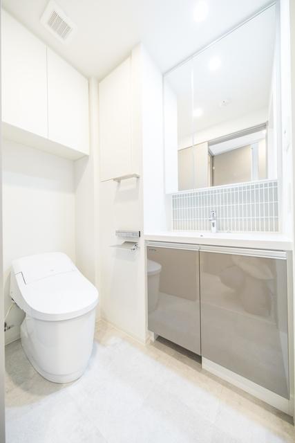 洗面設備　※写真は同タイプ住戸です。