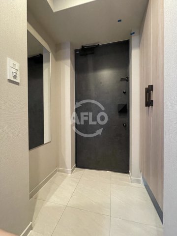 玄関　ファーストフィオーレ難波クレシア　玄関