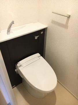 トイレ　シャワー付トイレ