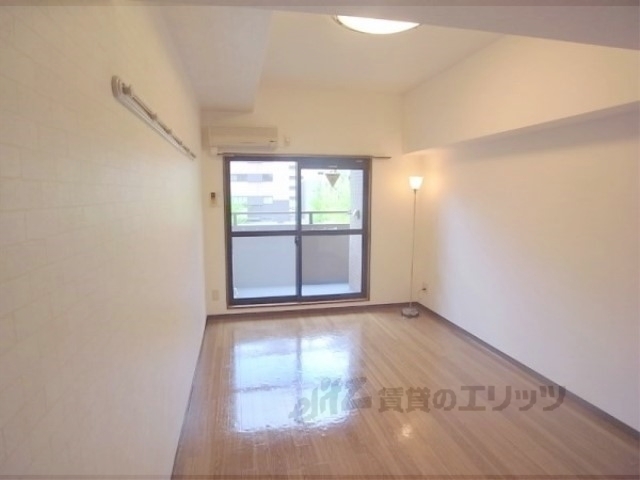 居室・リビング　居室