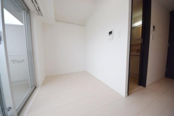 居室・リビング　別号室参考画像