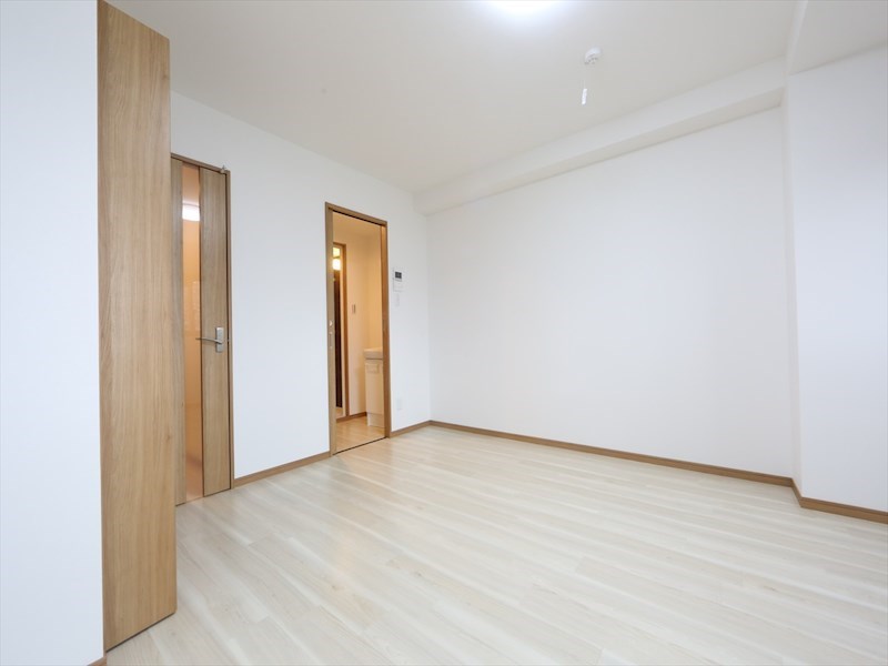 その他部屋・スペース　洋室9.3帖　クローゼット付（収納充実してます）