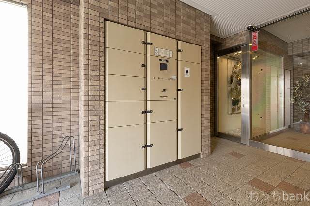 その他　宅配ボックス完備