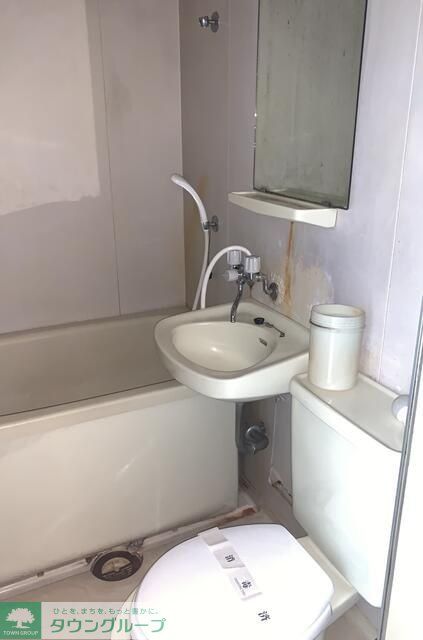 バス・シャワールーム