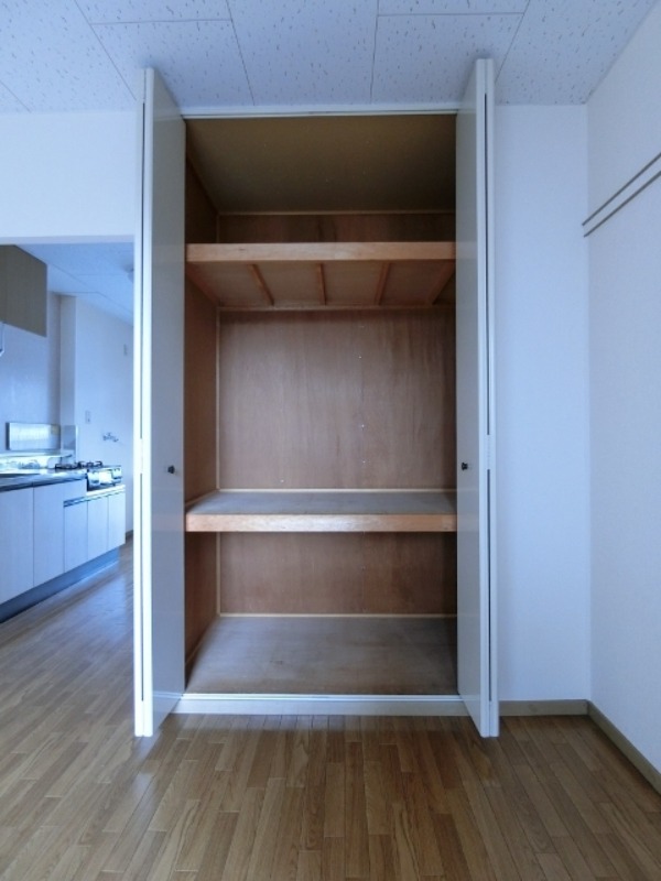 収納　図面と現状に相違がある場合には現状を優先