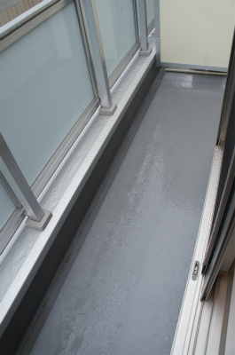 バルコニー　陽当たり良好なバルコニーです